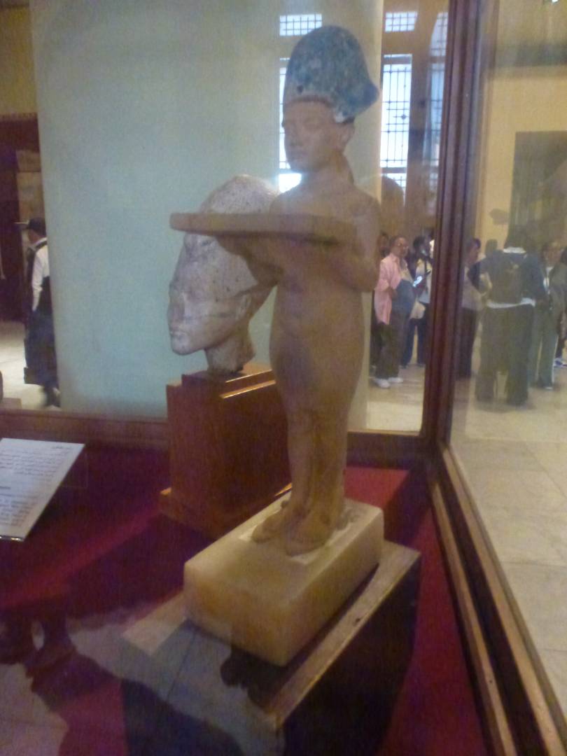 Luxor_West