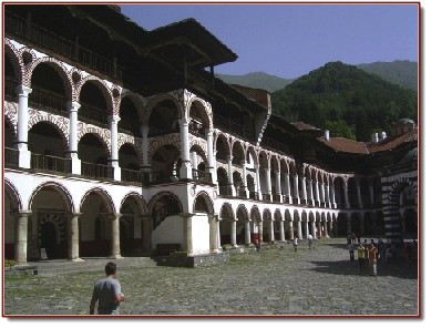 Rila Kloster Innenhof
